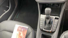 Hyundai IONIQ 1.6 GDi Plug-in Hybrid Premium SE 5dr DCT Hatchback